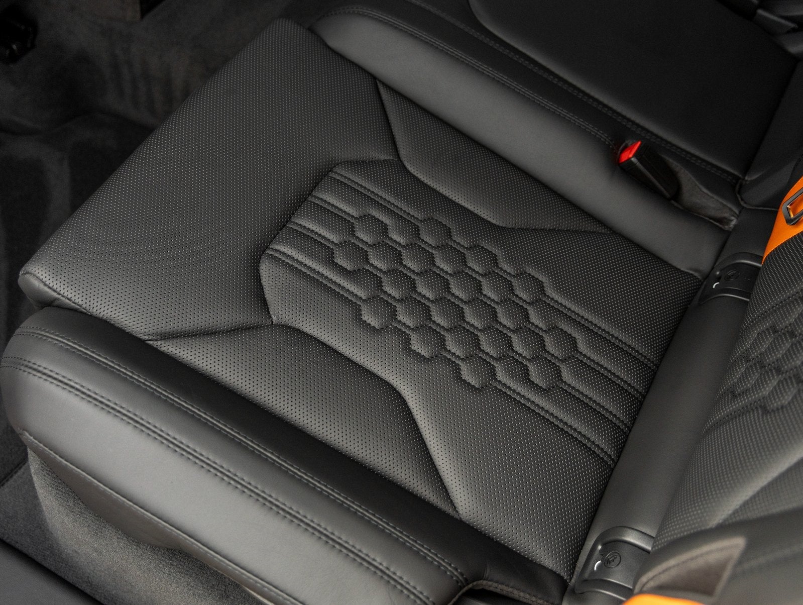 2025 Lamborghini Urus SE