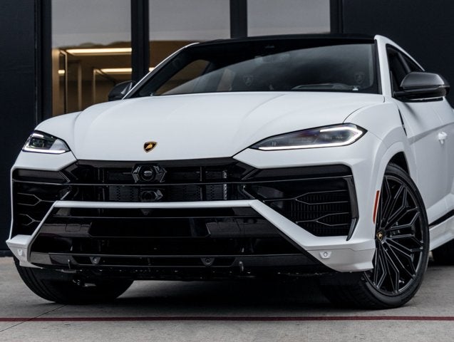 2025 Lamborghini Urus SE