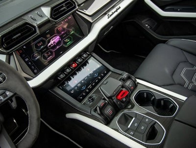 2025 Lamborghini Urus SE