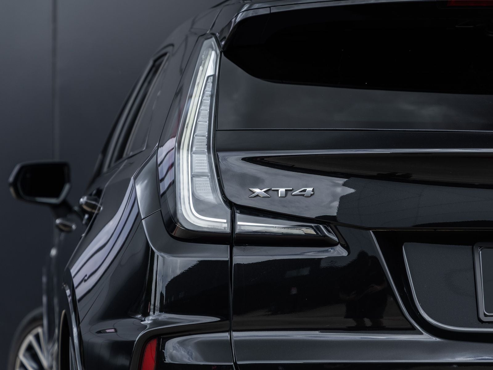 2024 Cadillac XT4 Sport