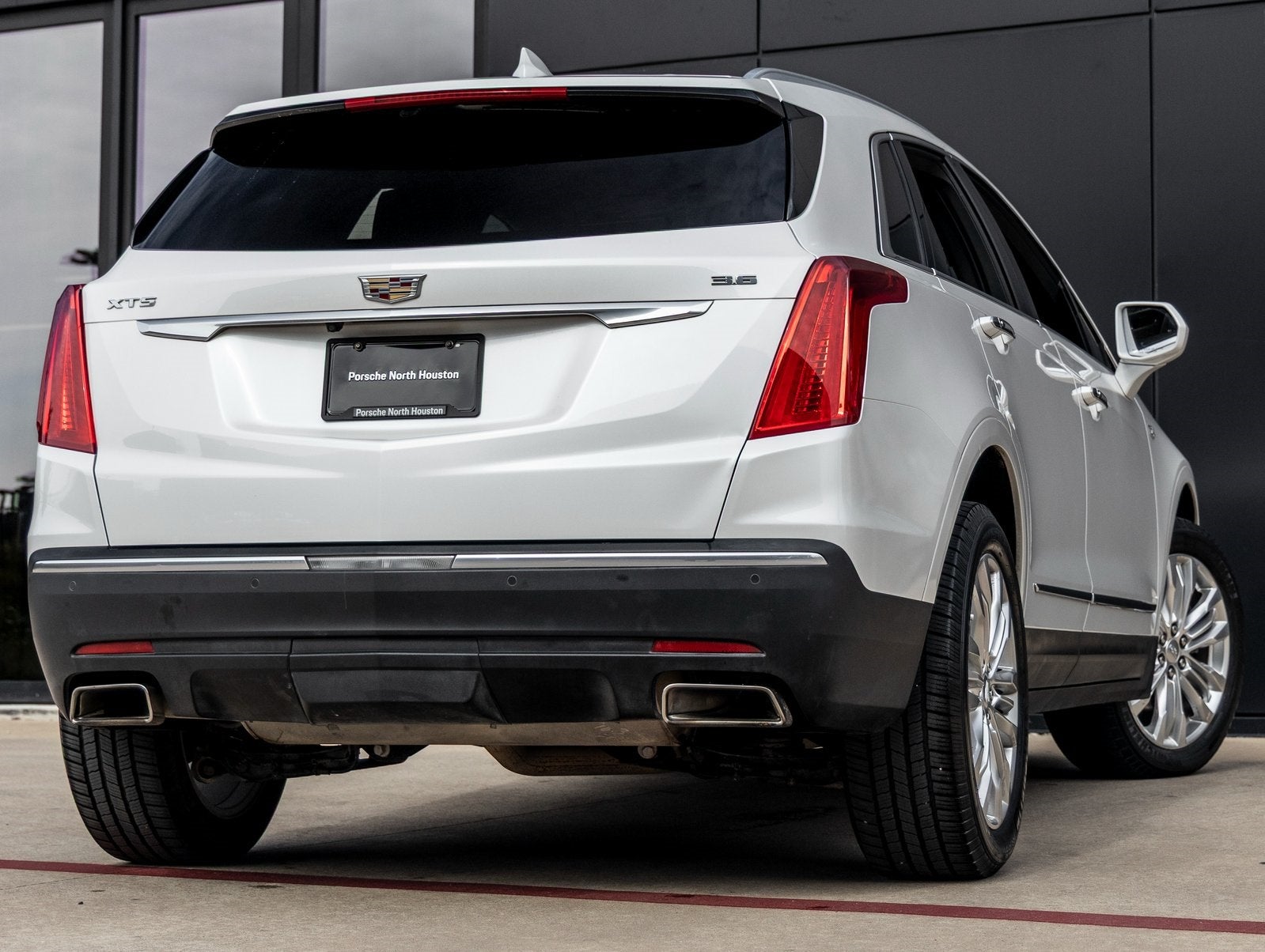 2017 Cadillac XT5 Premium Luxury