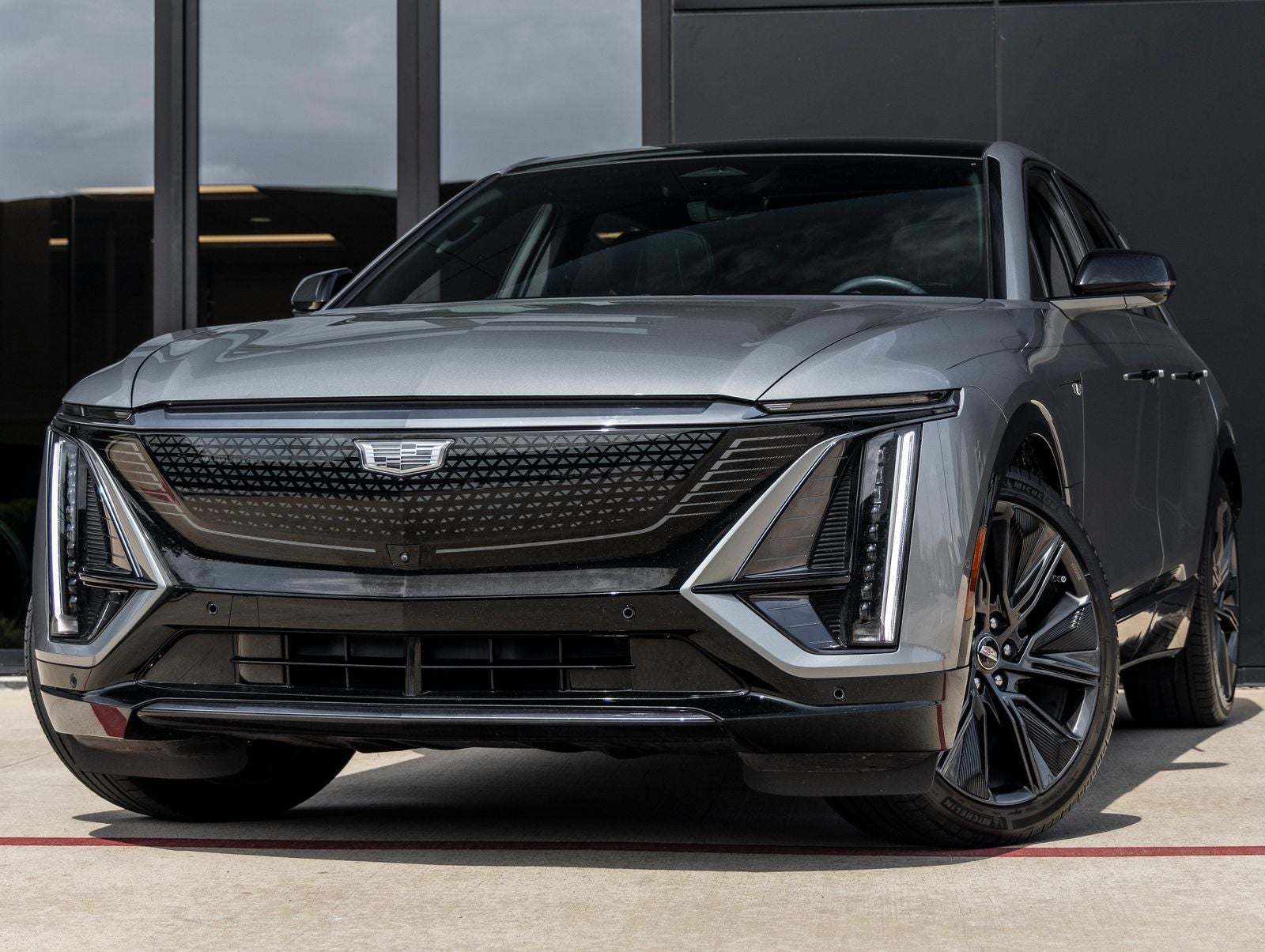 2024 Cadillac LYRIQ Sport