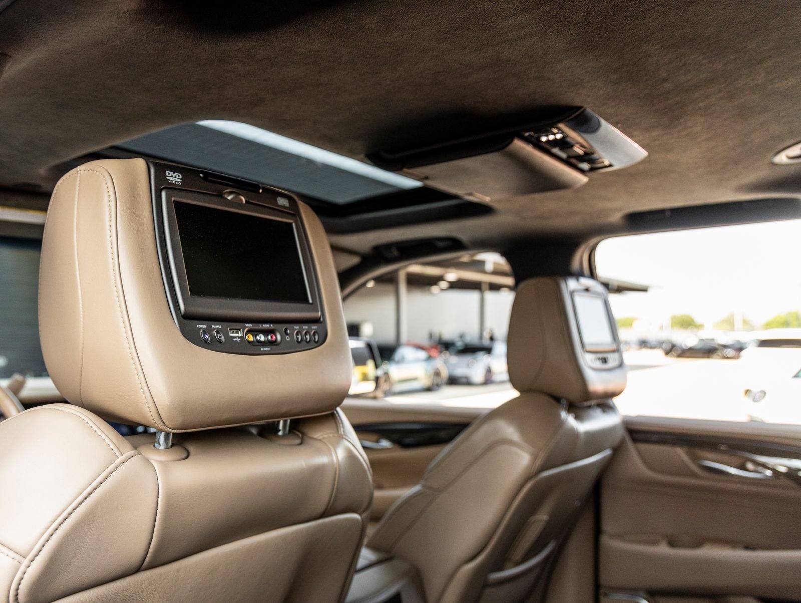 2019 Cadillac Escalade Platinum Edition