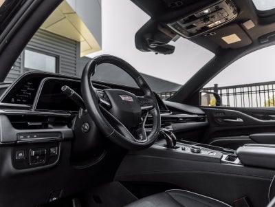 2022 Cadillac Escalade Sport