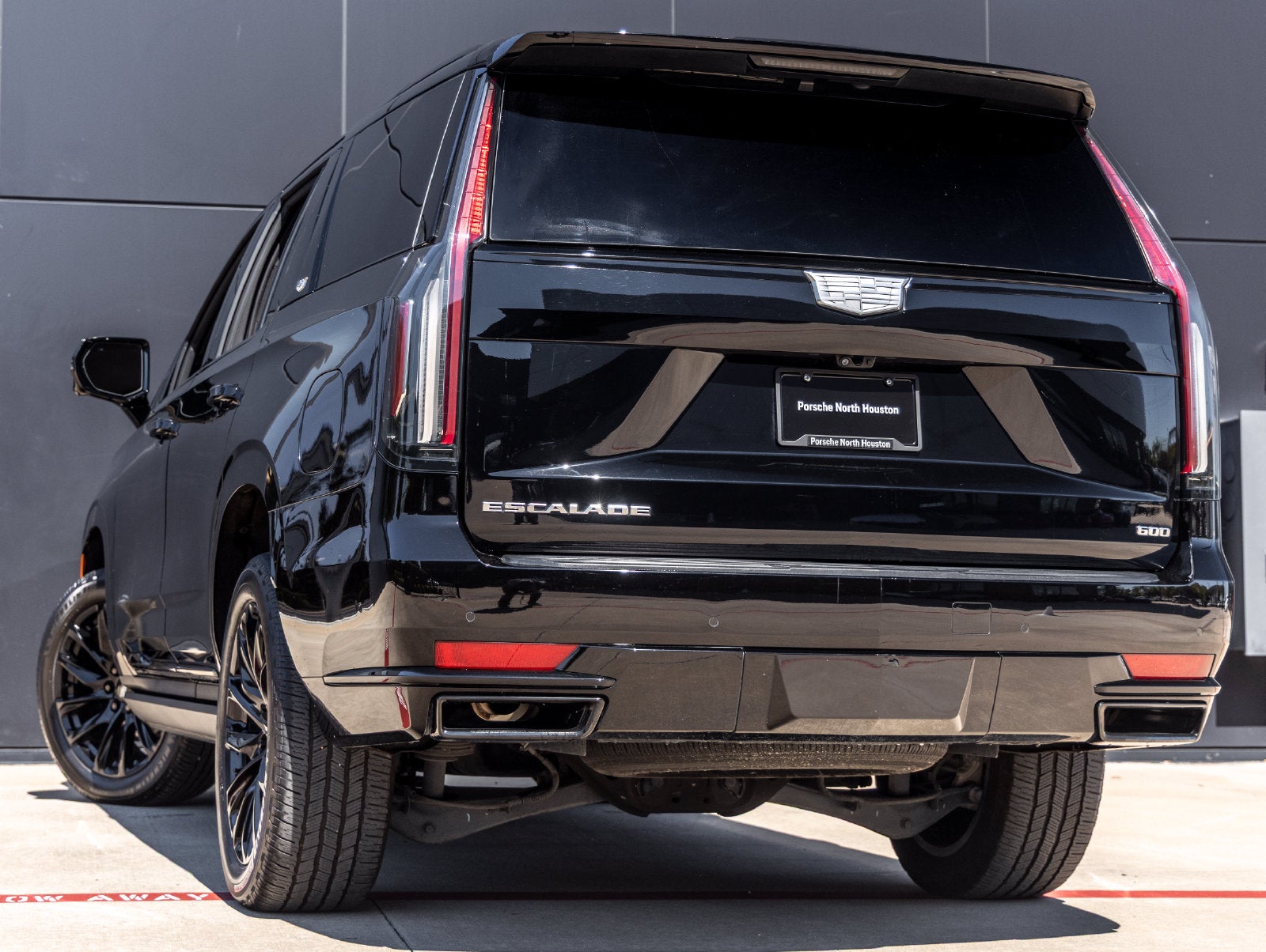 2022 Cadillac Escalade Sport