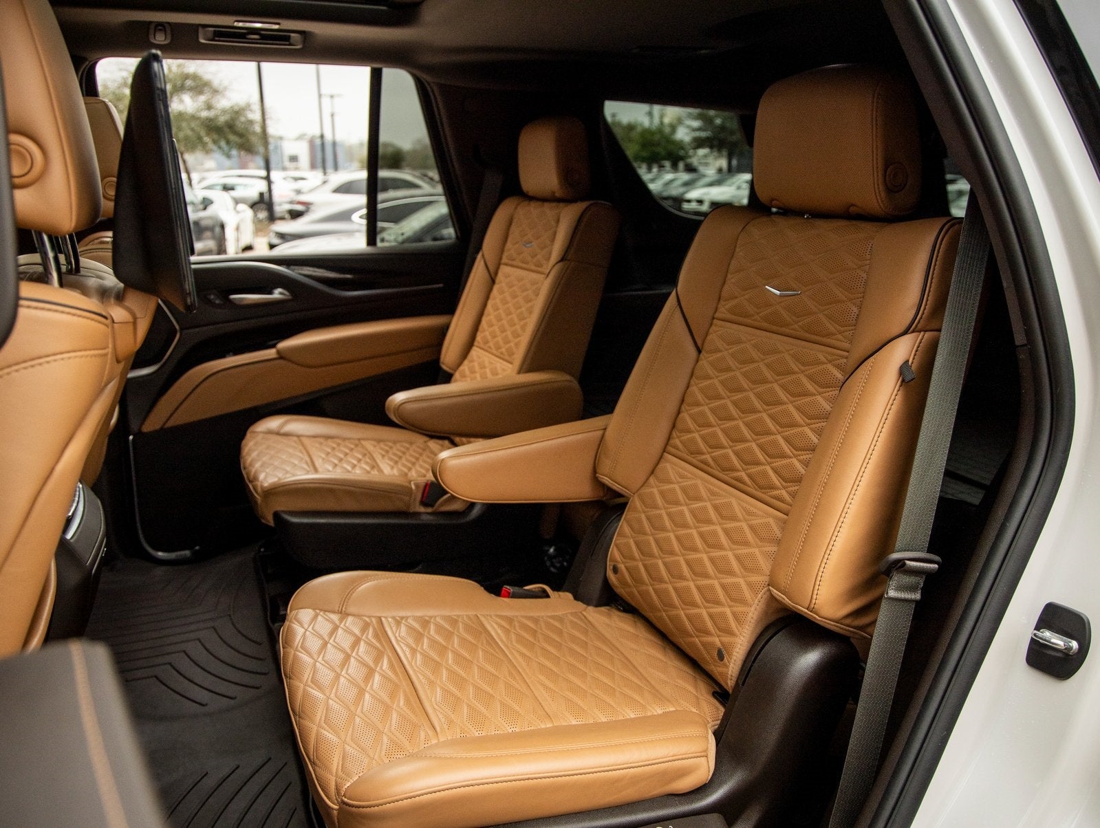 2024 Cadillac Escalade Sport