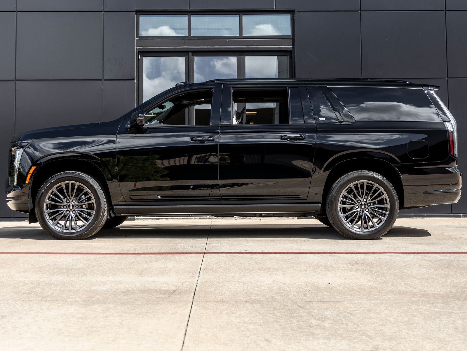 2026 Cadillac Escalade ESV Platinum Edition