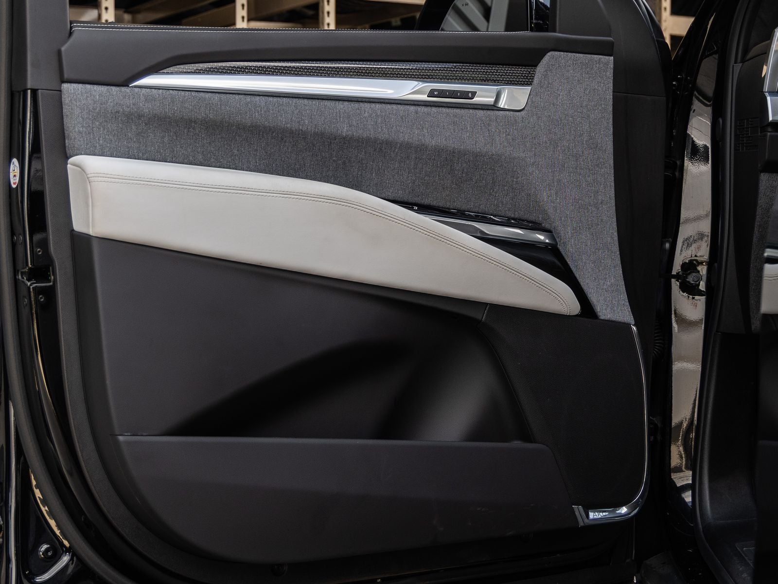 2025 Cadillac Escalade ESV V-Series