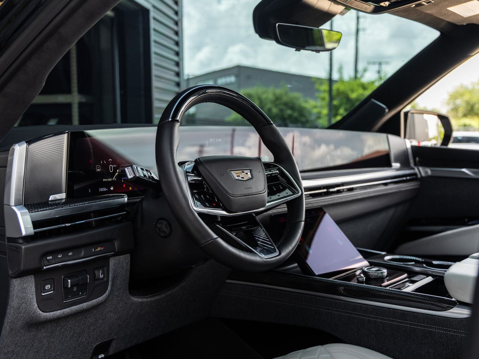2025 Cadillac Escalade ESV V-Series