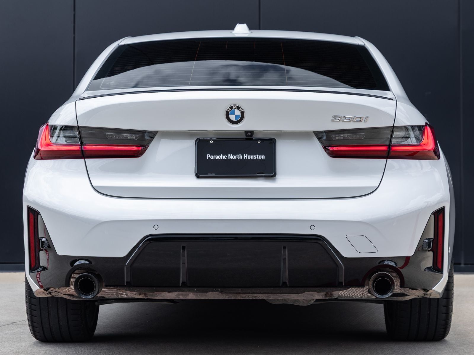 2025 BMW 3 Series 330i