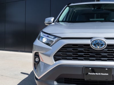 2023 Toyota RAV4 Hybrid XLE Premium