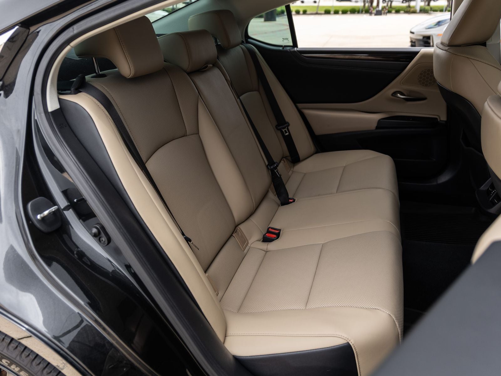 2021 Lexus ES 250
