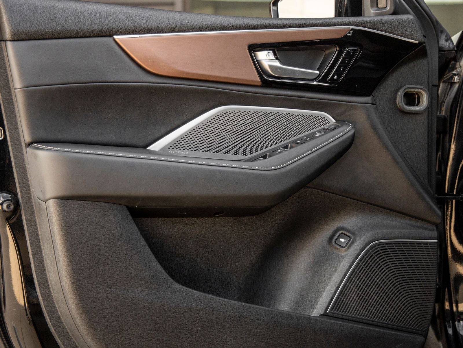 2022 Acura MDX Technology SH-AWD