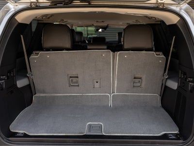 2020 Toyota Sequoia SR5 5.7L