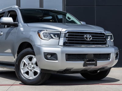 2020 Toyota Sequoia SR5 5.7L