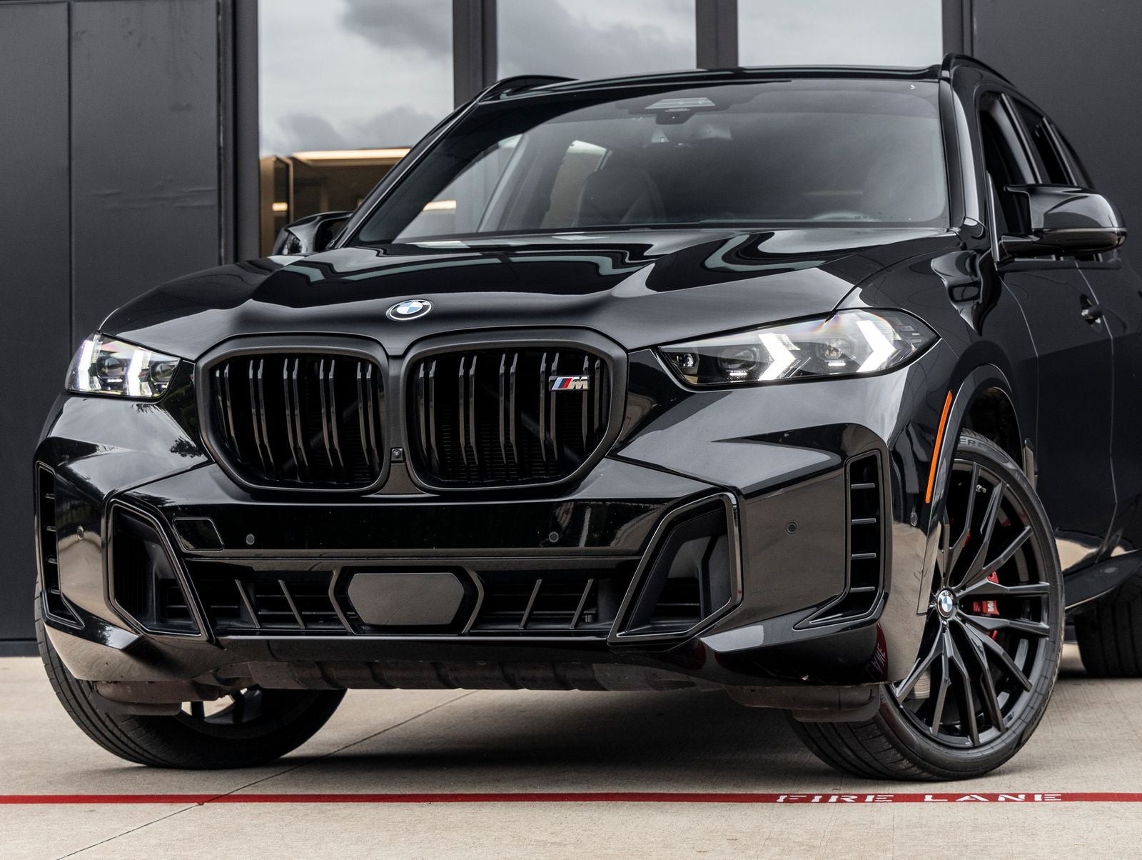 2026 BMW X5 M60i