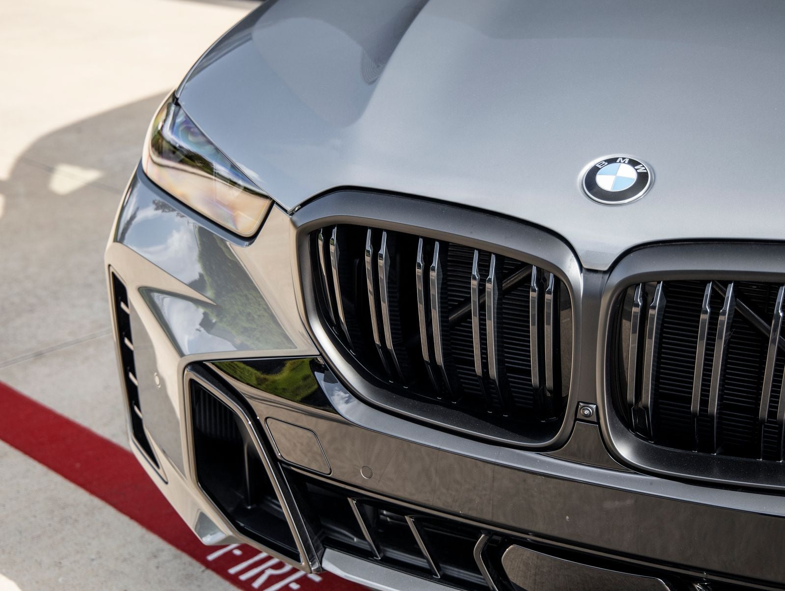 2026 BMW X5 M60i