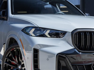 2025 BMW X5 M60i
