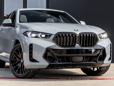 2025 BMW X6 xDrive40i