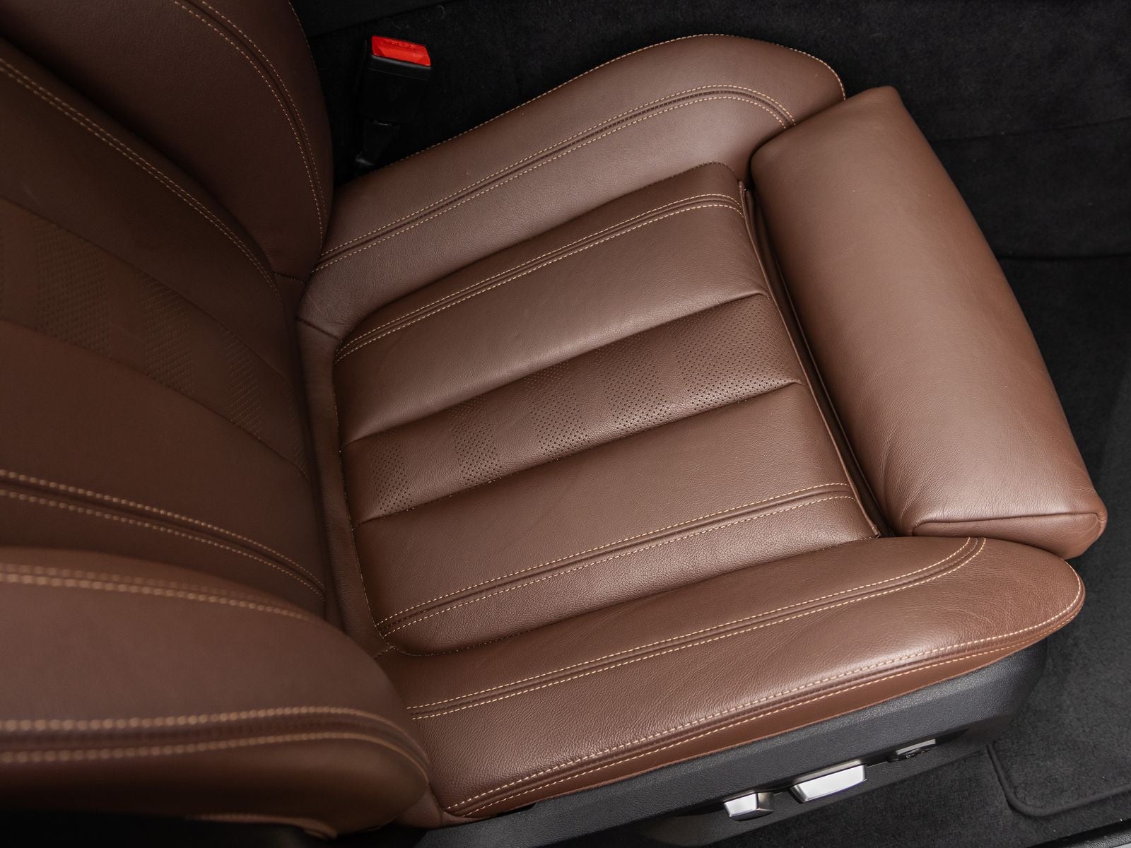 2020 BMW X6 xDrive40i