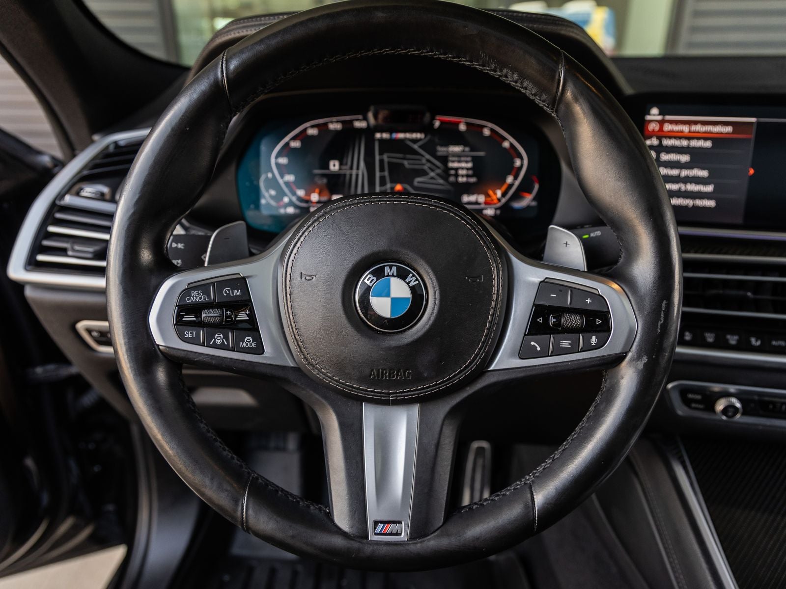 2021 BMW X6 M50i