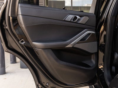 2021 BMW X6 M50i