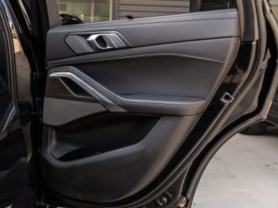 2021 BMW X6 M50i