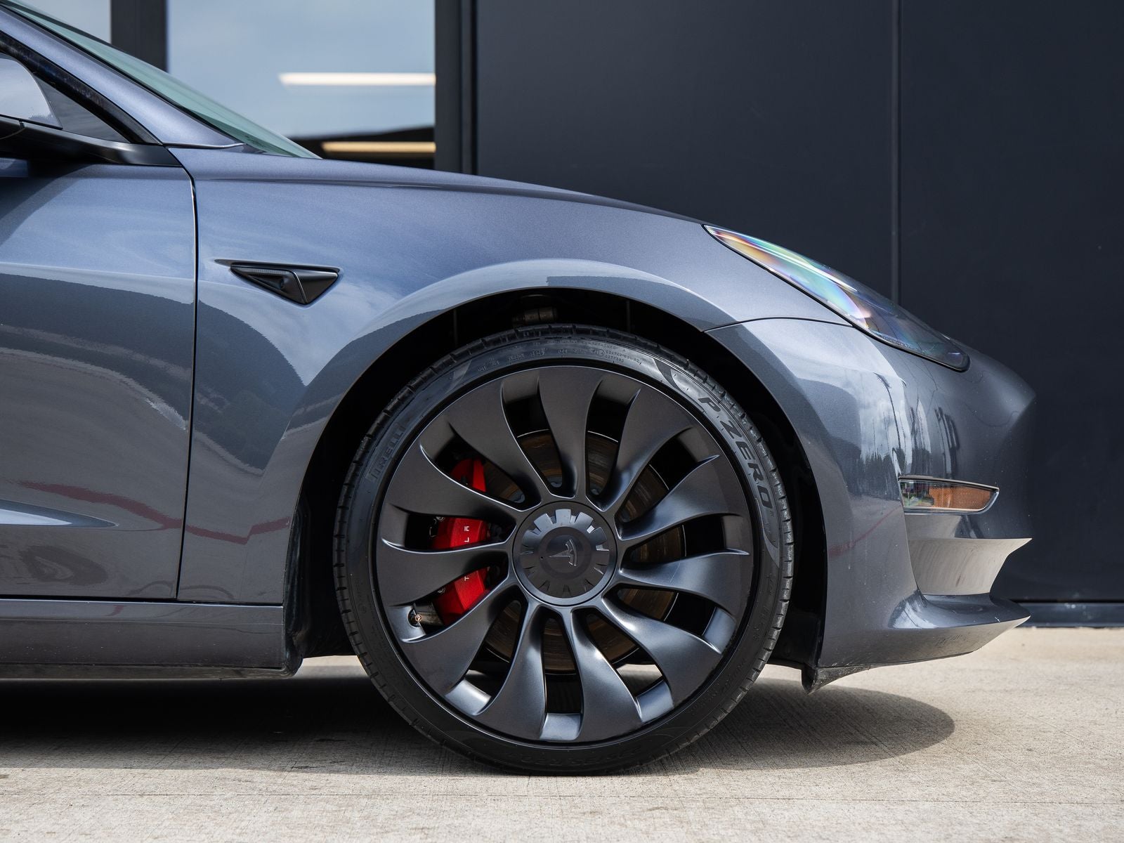 2023 Tesla Model 3 Performance