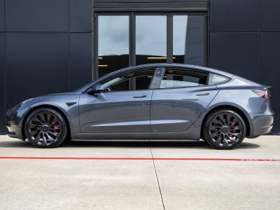 2023 Tesla Model 3 Performance