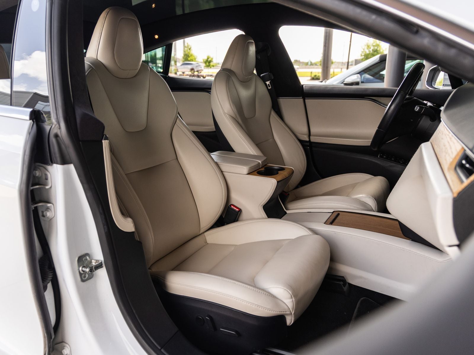 2020 Tesla Model S Long Range