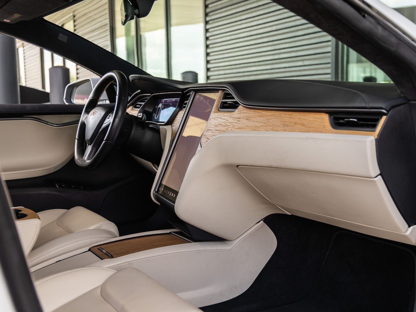 2020 Tesla Model S Long Range