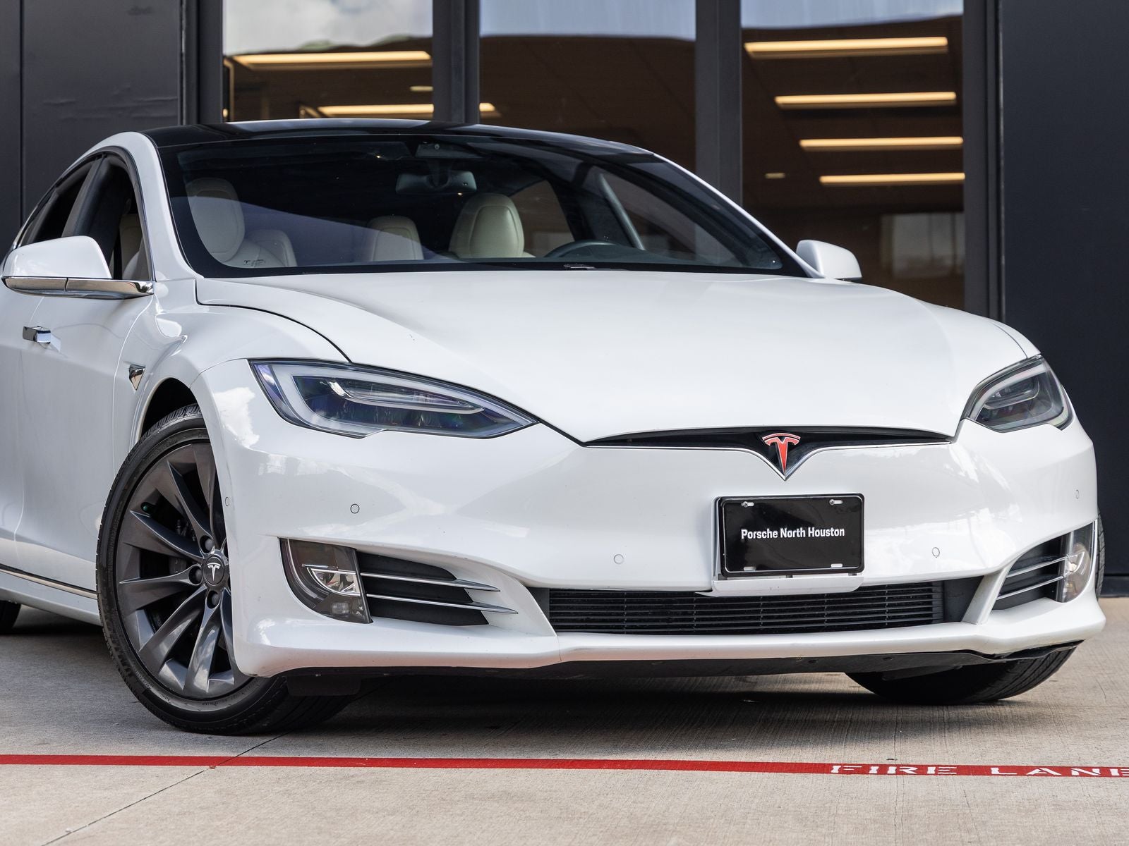 2020 Tesla Model S Long Range