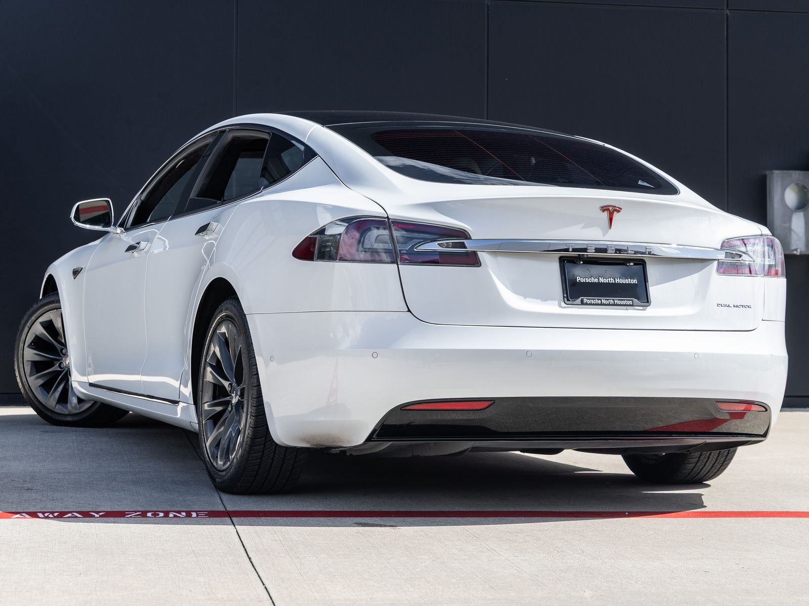 2020 Tesla Model S Long Range