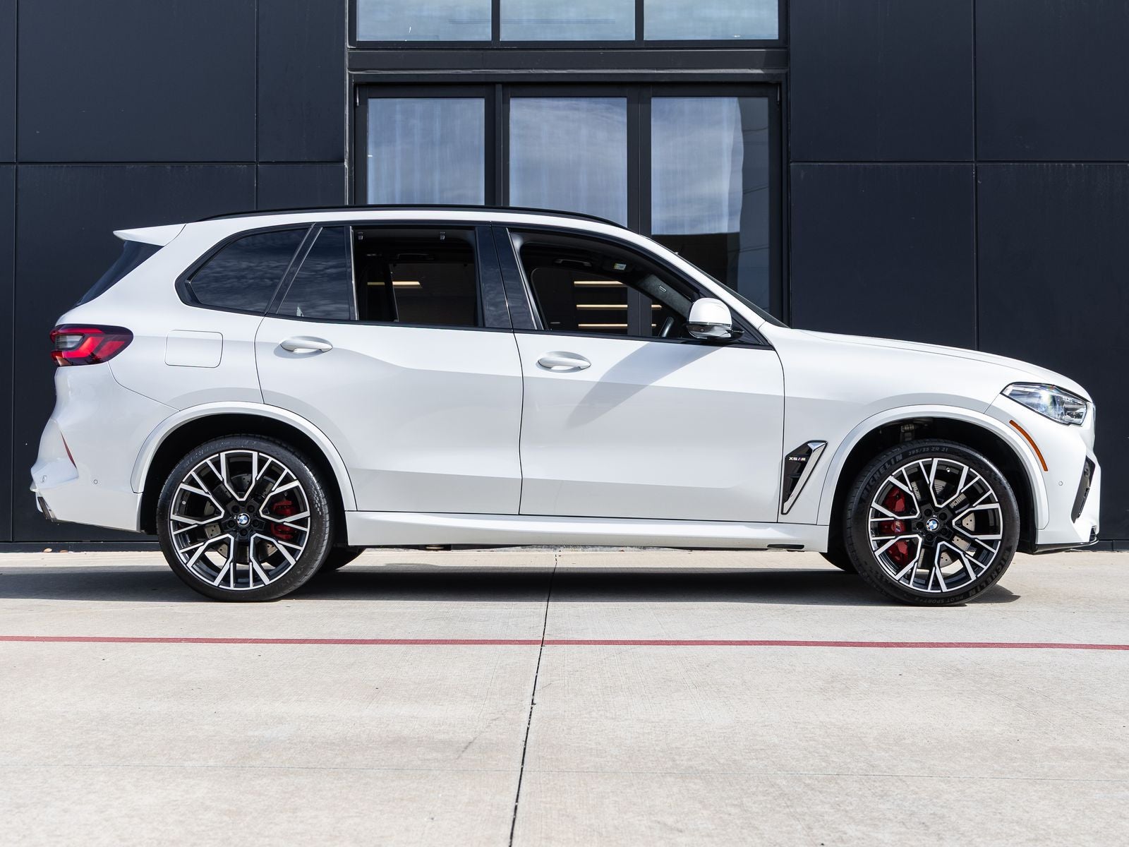 2022 BMW X5 M Sports Activity Vehicle