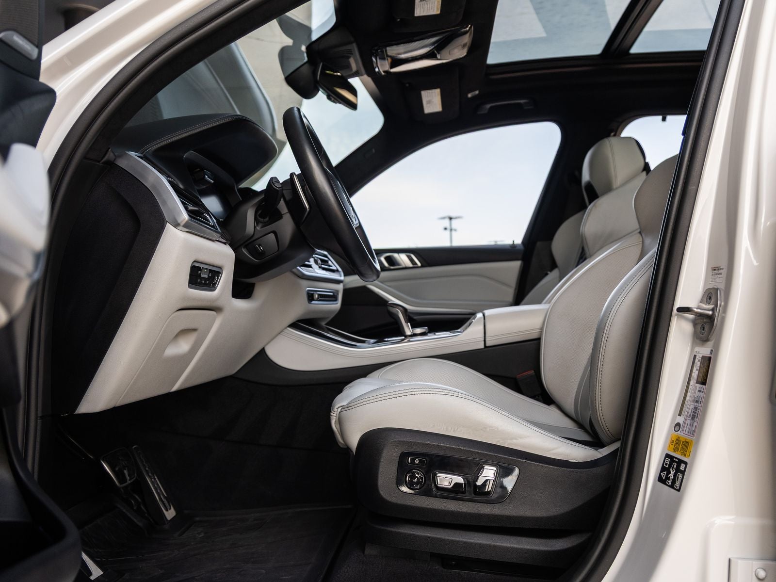 2022 BMW X5 M Sports Activity Vehicle