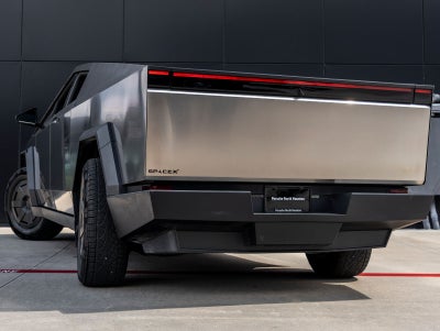 2024 Tesla Cybertruck Cyberbeast
