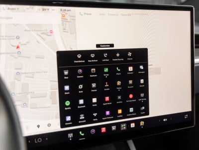 2025 Tesla Model X Base