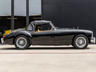 1960 MG MGA 160 Base