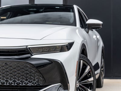 2025 Toyota Crown Platinum