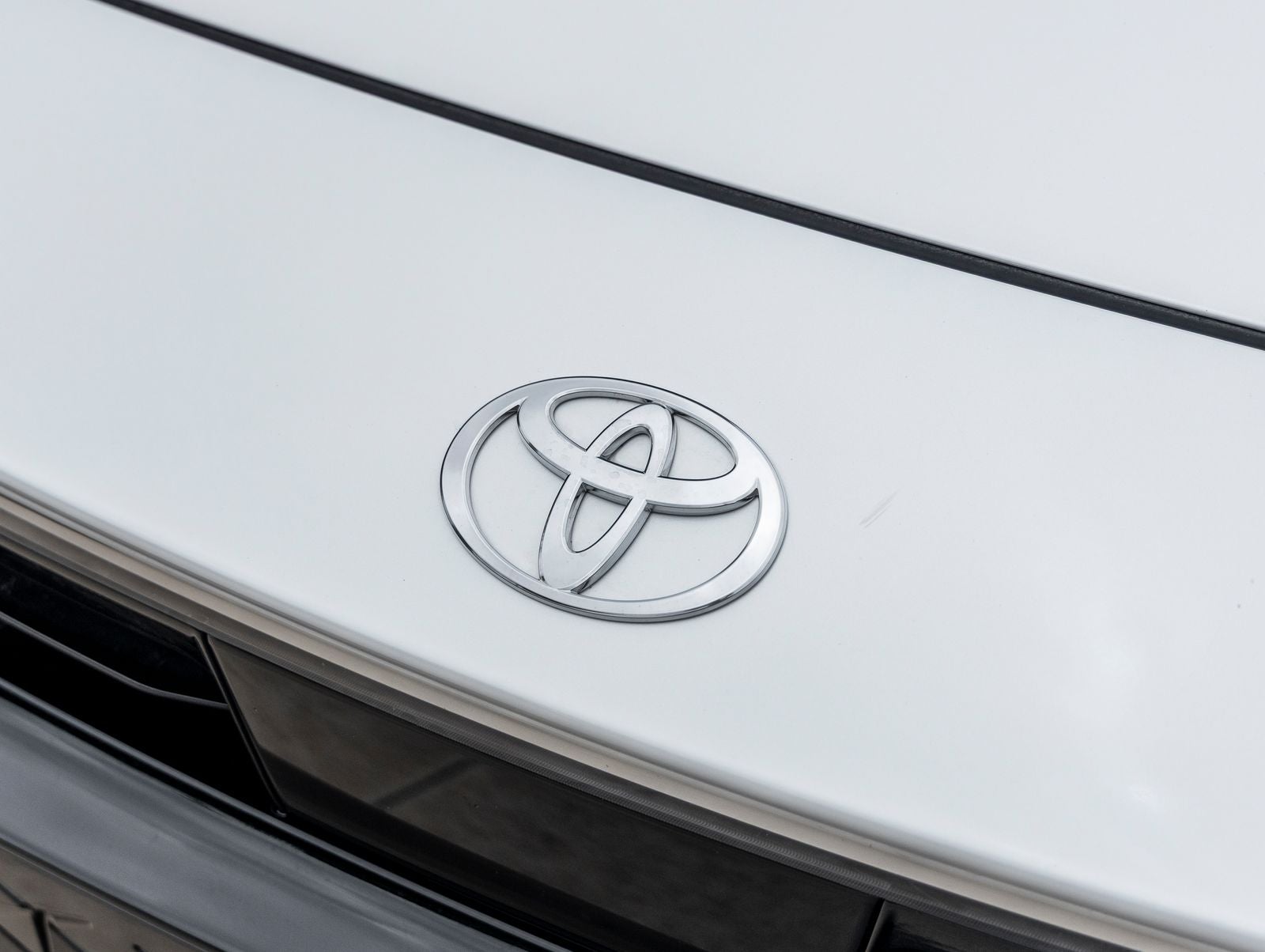 2025 Toyota Crown Platinum