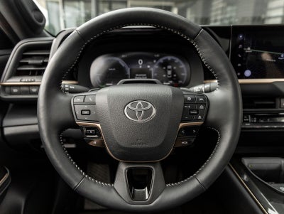 2025 Toyota Crown Platinum