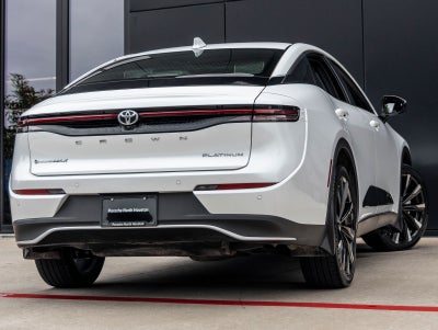 2025 Toyota Crown Platinum