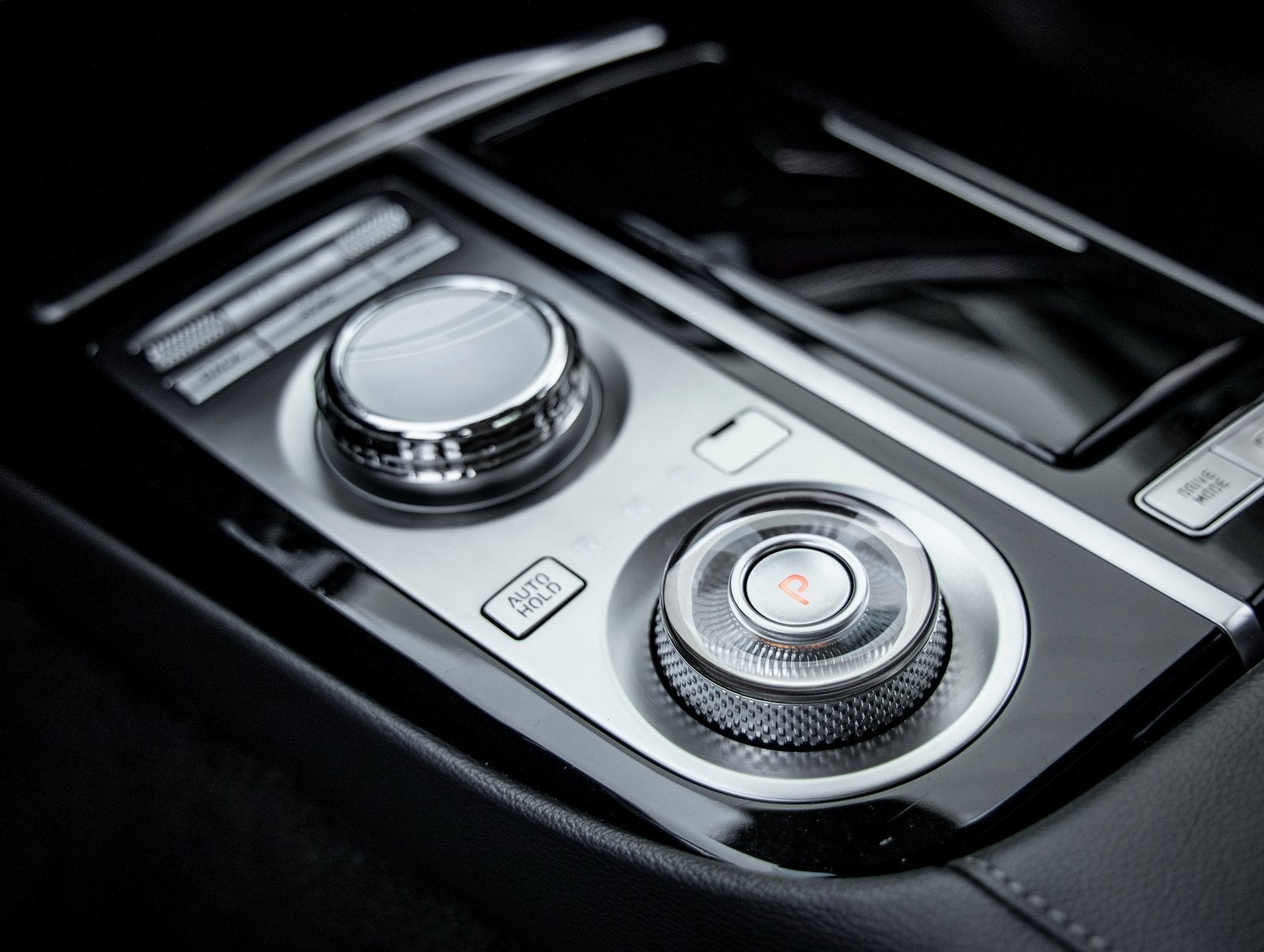 2023 Genesis G80 2.5T