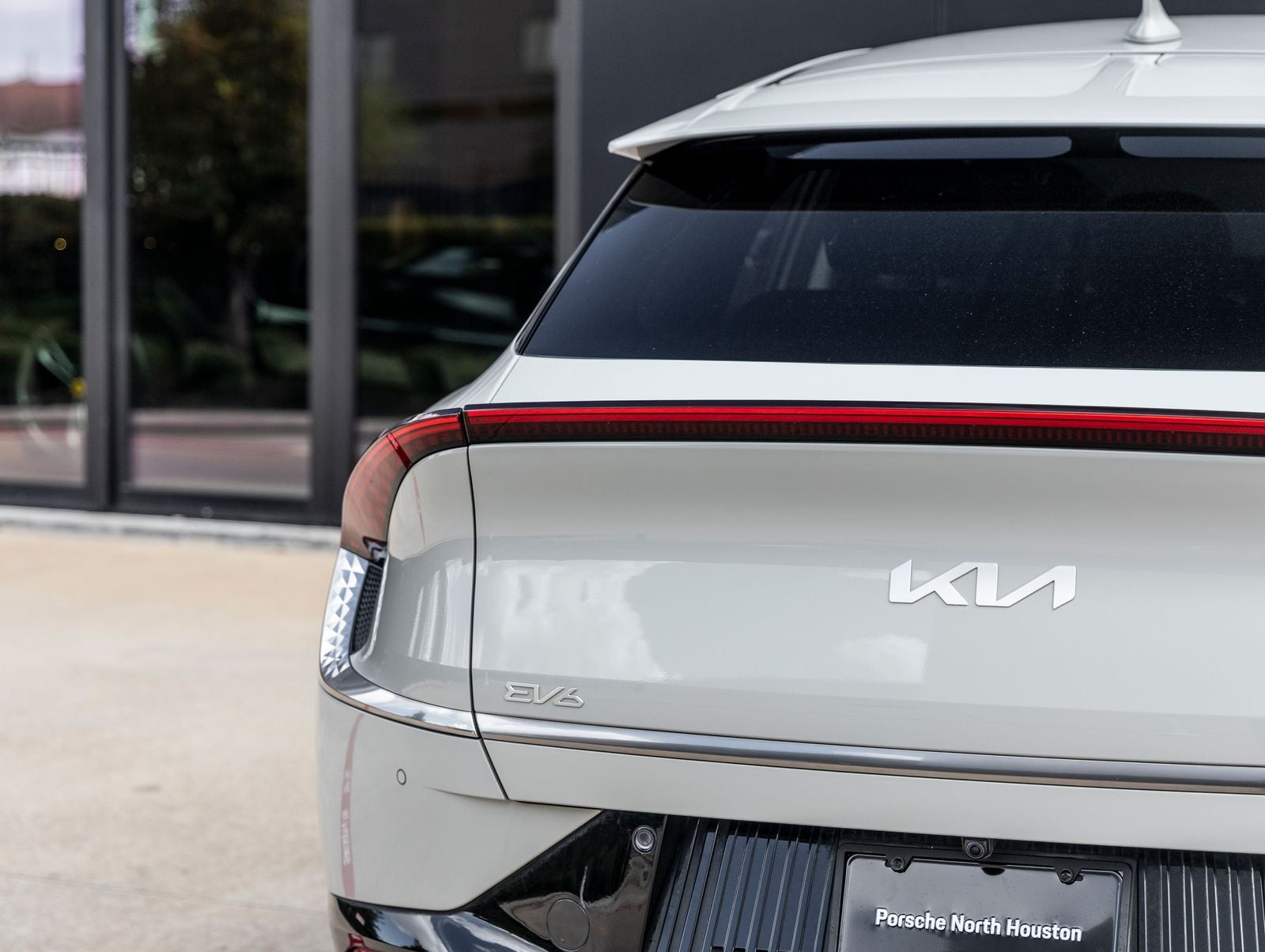 2022 Kia EV6 Wind