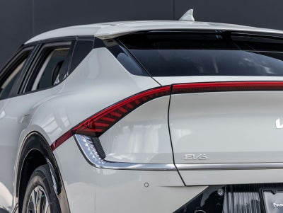 2022 Kia EV6 Wind