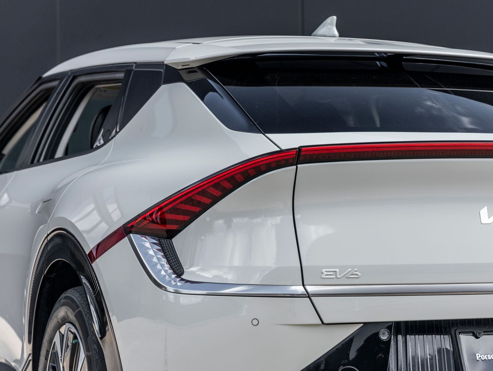 2022 Kia EV6 Wind