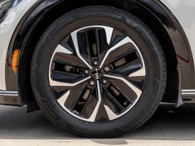 2022 Kia EV6 Wind