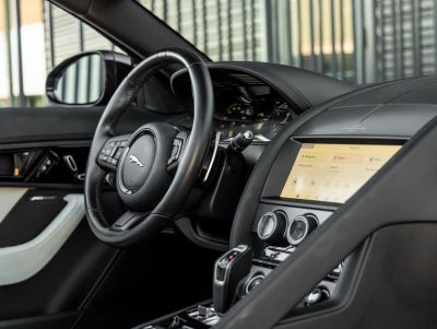 2022 Jaguar F-TYPE P450