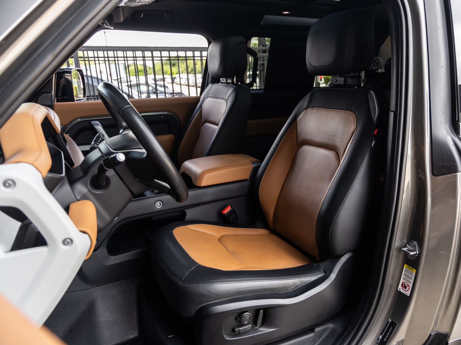 2023 Land Rover Defender 90 X-Dynamic SE