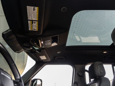 2023 Land Rover Defender 110 X-Dynamic SE